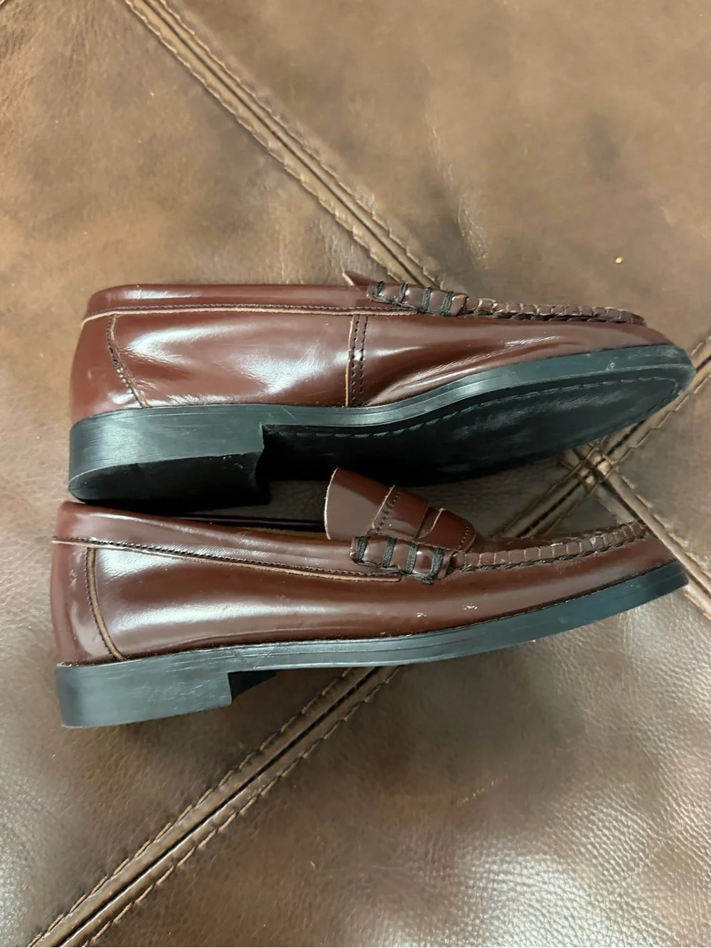 Roundtree & Yorke boys brown Leather Penny Loafers 12.5 …..115